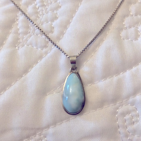 Rare LARIMAR stone pendant w/Sterling Silver - Picture 10 of 11